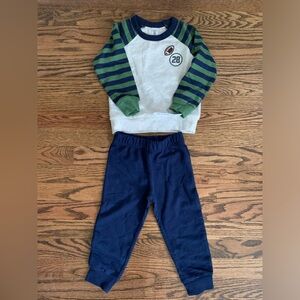 NWT Carters 2T set